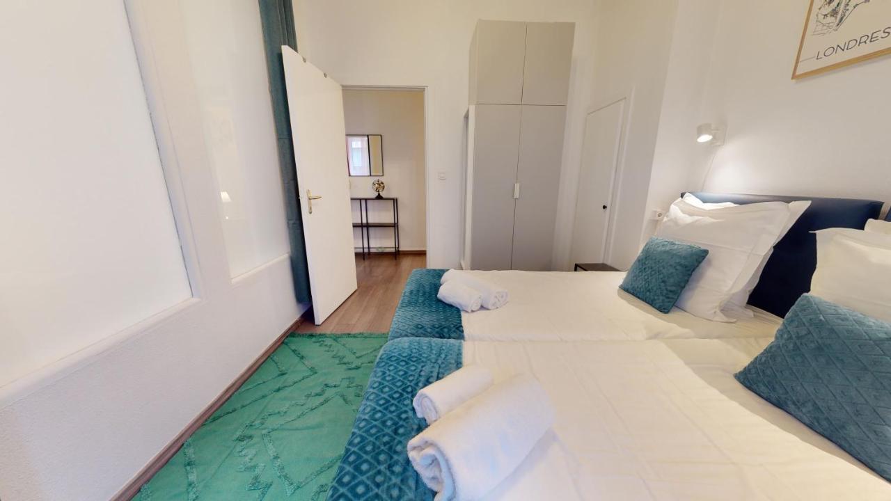 Le Beau Bourg *** Apartamento Estrasburgo Exterior foto